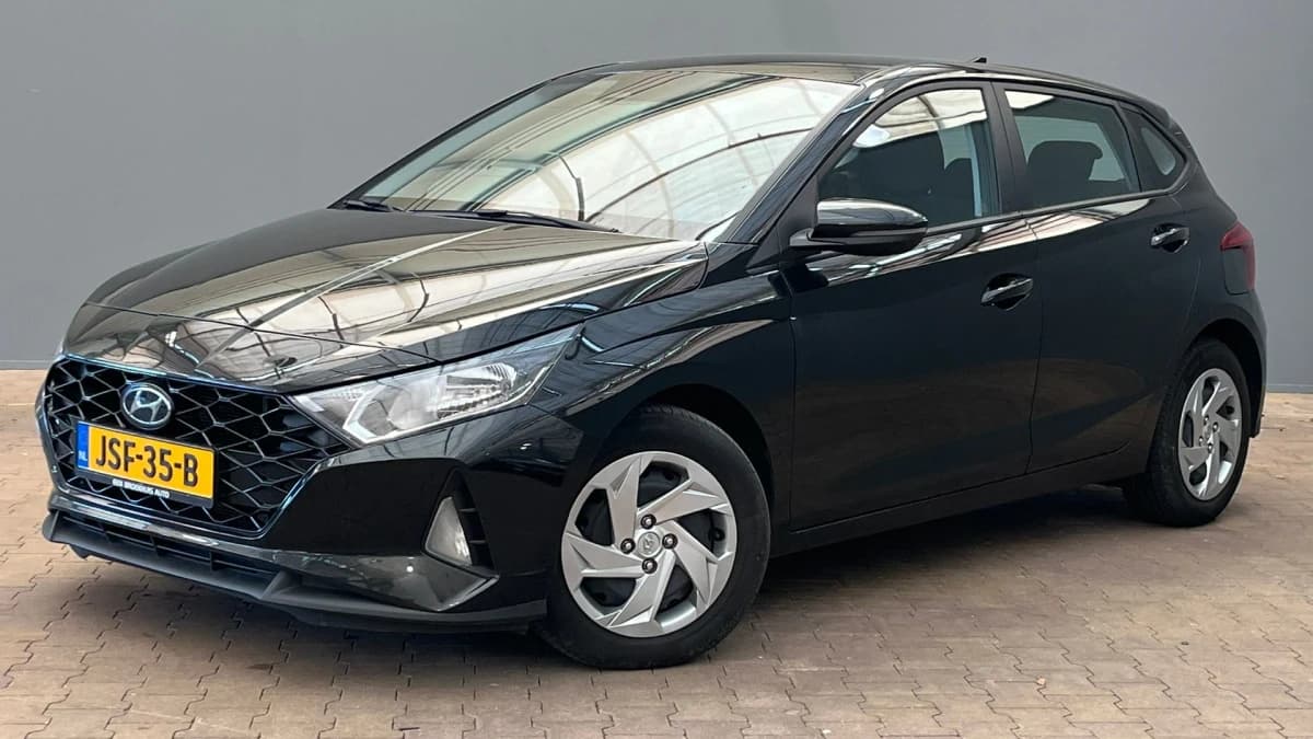 Hyundai i20 — foto 1