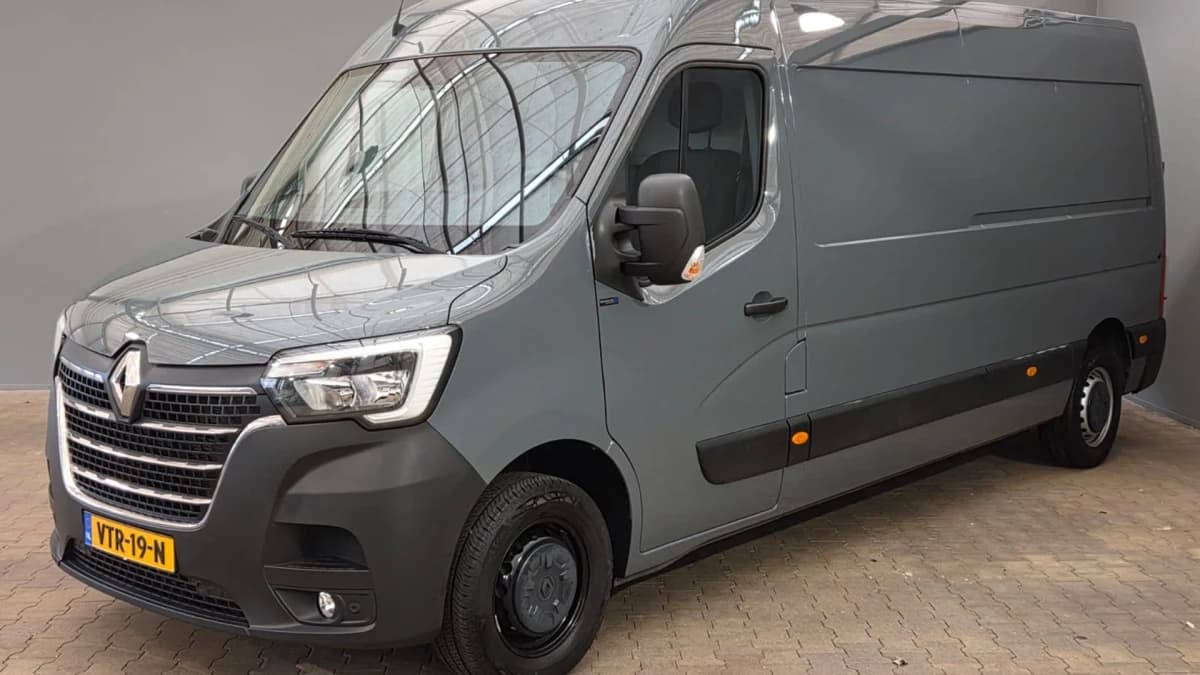 Renault Master — foto 1