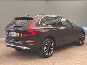 Volvo XC60 thumbnail 2