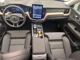 Volvo XC60 thumbnail 7
