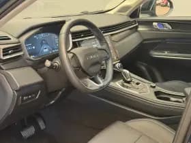 Lynk & Co 01 thumbnail 5