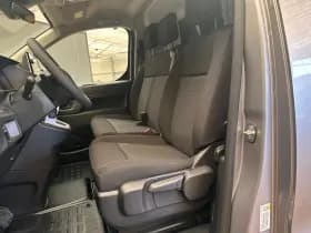 Opel Vivaro thumbnail 4
