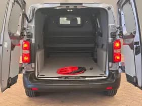 Opel Vivaro thumbnail 6