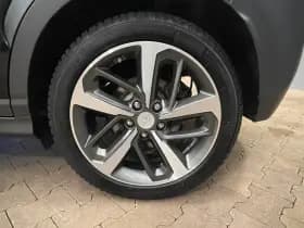 Hyundai Kona thumbnail 9