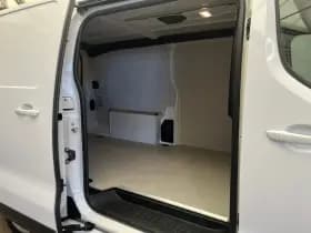 Opel Vivaro thumbnail 18