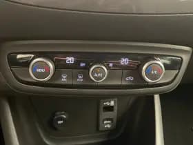 Opel Crossland thumbnail 12