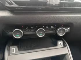 Citroën ë-C4 thumbnail 5