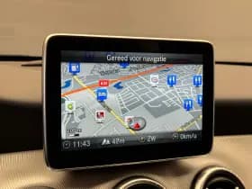 Mercedes-Benz CLA-Klasse thumbnail 4