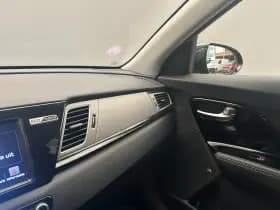 Kia Niro thumbnail 32