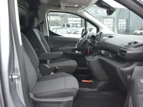 Opel Combo thumbnail 26