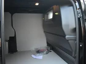 Opel Vivaro thumbnail 25
