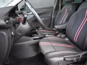 Opel Crossland thumbnail 7