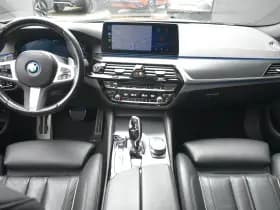 BMW 5-Serie thumbnail 12