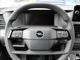 Opel Vivaro thumbnail 23