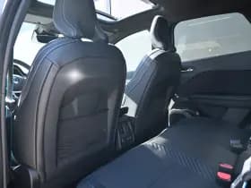 Renault Captur thumbnail 11