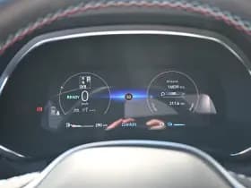 Renault Captur thumbnail 14