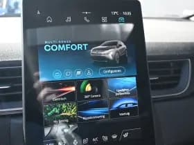 Renault Captur thumbnail 25