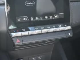 Renault Captur thumbnail 28