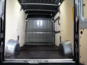 Opel Movano thumbnail 9