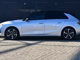 Opel Astra thumbnail 3