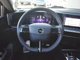 Opel Astra Sports Tourer thumbnail 12