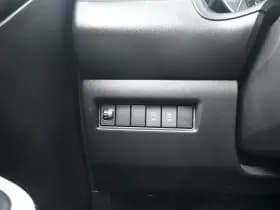 Suzuki Swift thumbnail 16