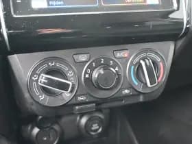 Suzuki Swift thumbnail 20