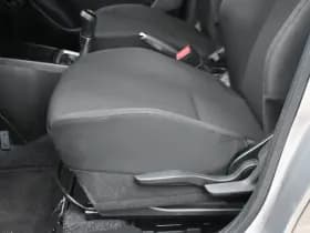 Suzuki Swift thumbnail 9
