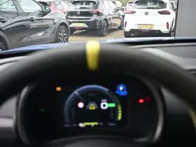 Abarth 600e thumbnail 18