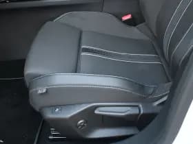 Opel Astra Sports Tourer thumbnail 9