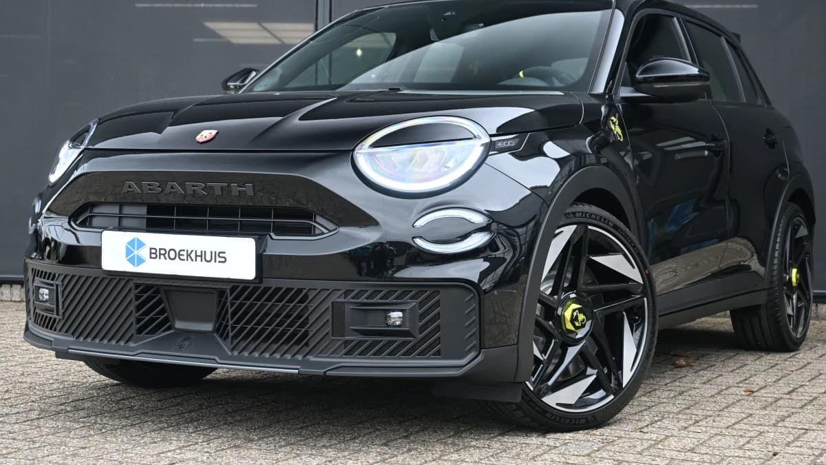 Abarth 600e — foto 1