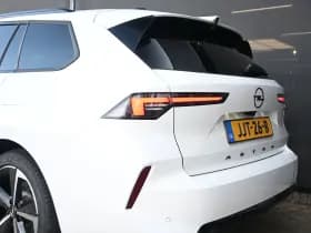 Opel Astra Sports Tourer thumbnail 37