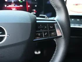 Opel Astra Sports Tourer thumbnail 18