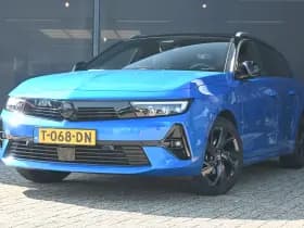 Opel Astra Sports Tourer thumbnail 1