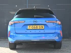 Opel Astra Sports Tourer thumbnail 5