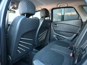 Renault Captur thumbnail 11