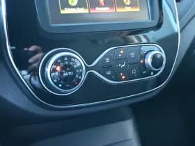 Renault Captur thumbnail 22