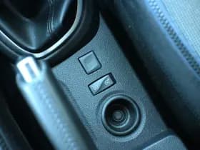 Renault Captur thumbnail 25