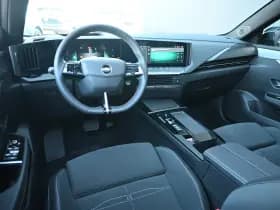 Opel Astra Sports Tourer thumbnail 12