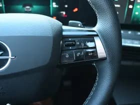 Opel Astra Sports Tourer thumbnail 17