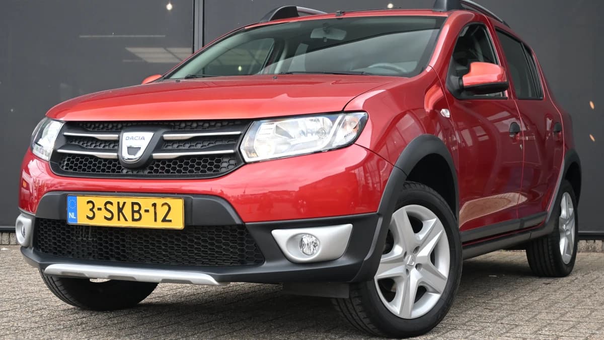 Dacia Sandero — foto 1