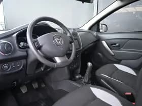 Dacia Sandero thumbnail 6