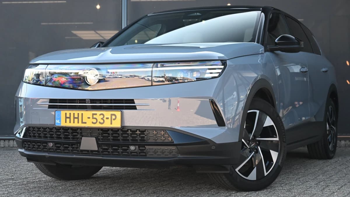 Opel Grandland — foto 1