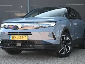 Opel Grandland thumbnail 1