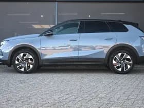 Opel Grandland thumbnail 3