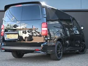 Opel Vivaro thumbnail 2