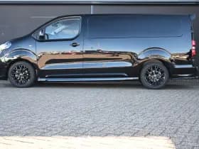 Opel Vivaro thumbnail 3