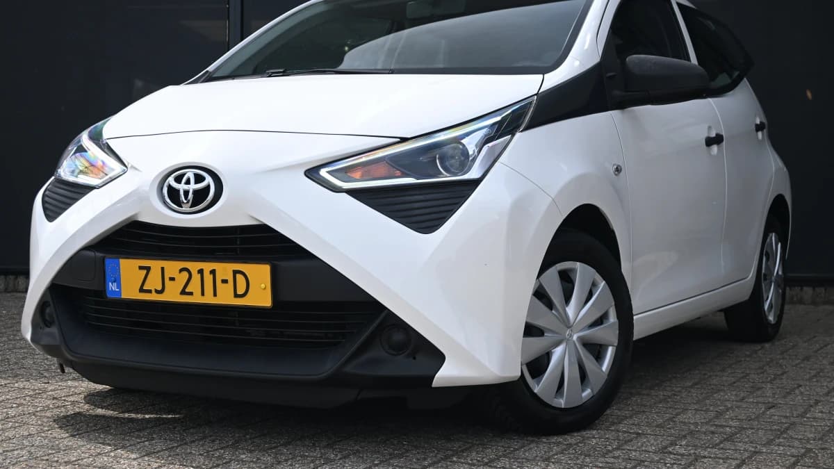 Toyota Aygo — foto 1