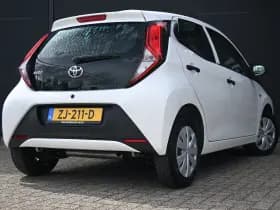 Toyota Aygo thumbnail 2