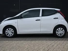 Toyota Aygo thumbnail 3